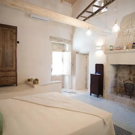 Casa de hóspedes Historia- Dimore Corte Chiesa 4*