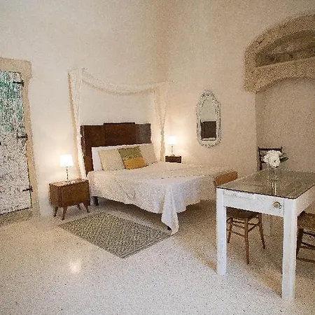 Historia- Dimore Corte Chiesa 4* Corigliano dʼOtranto
