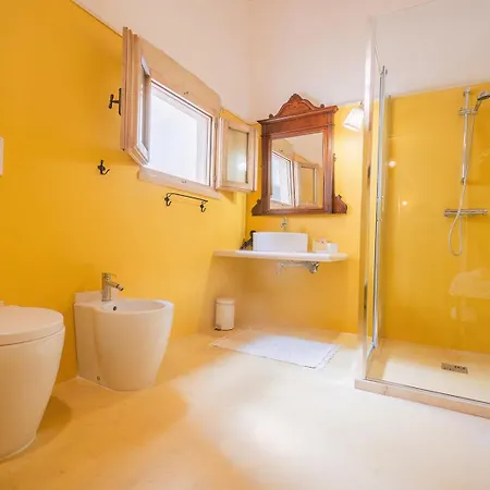 Historia- Dimore Corte Chiesa Corigliano dʼOtranto