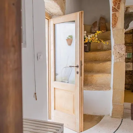 Historia- Dimore Corte Chiesa