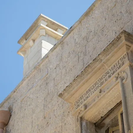 Historia- Dimore Corte Chiesa Konukevi Corigliano dʼOtranto