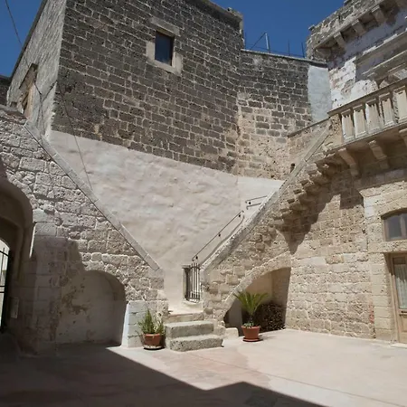 Historia- Dimore Corte Chiesa Πανσιόν Corigliano dʼOtranto