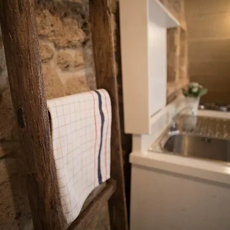 Πανσιόν Historia- Dimore Corte Chiesa