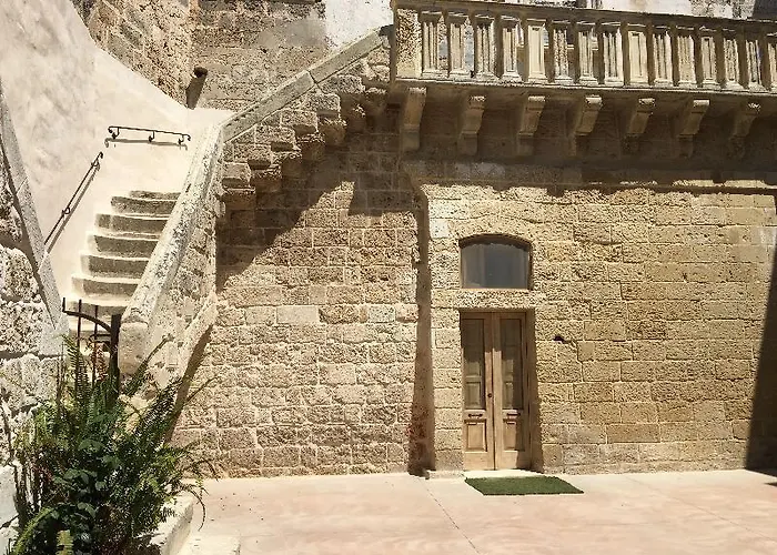 Historia- Dimore Corte Chiesa Corigliano dʼOtranto